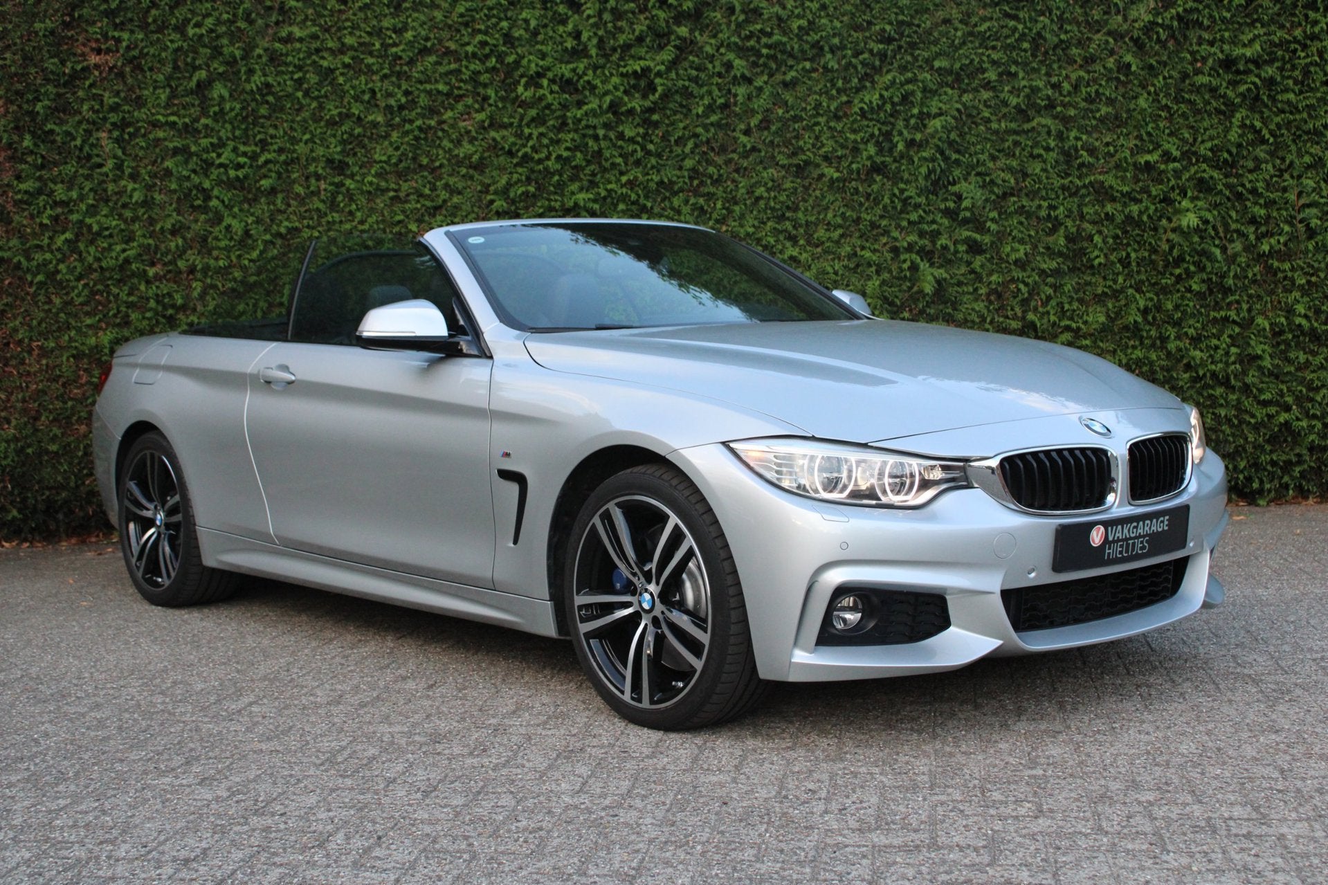 BMW 4-serie Cabrio 440i xDrive Centennial High Executive, Auto's, 4-Serie, 4 stoelen, Leder, Bedrijf