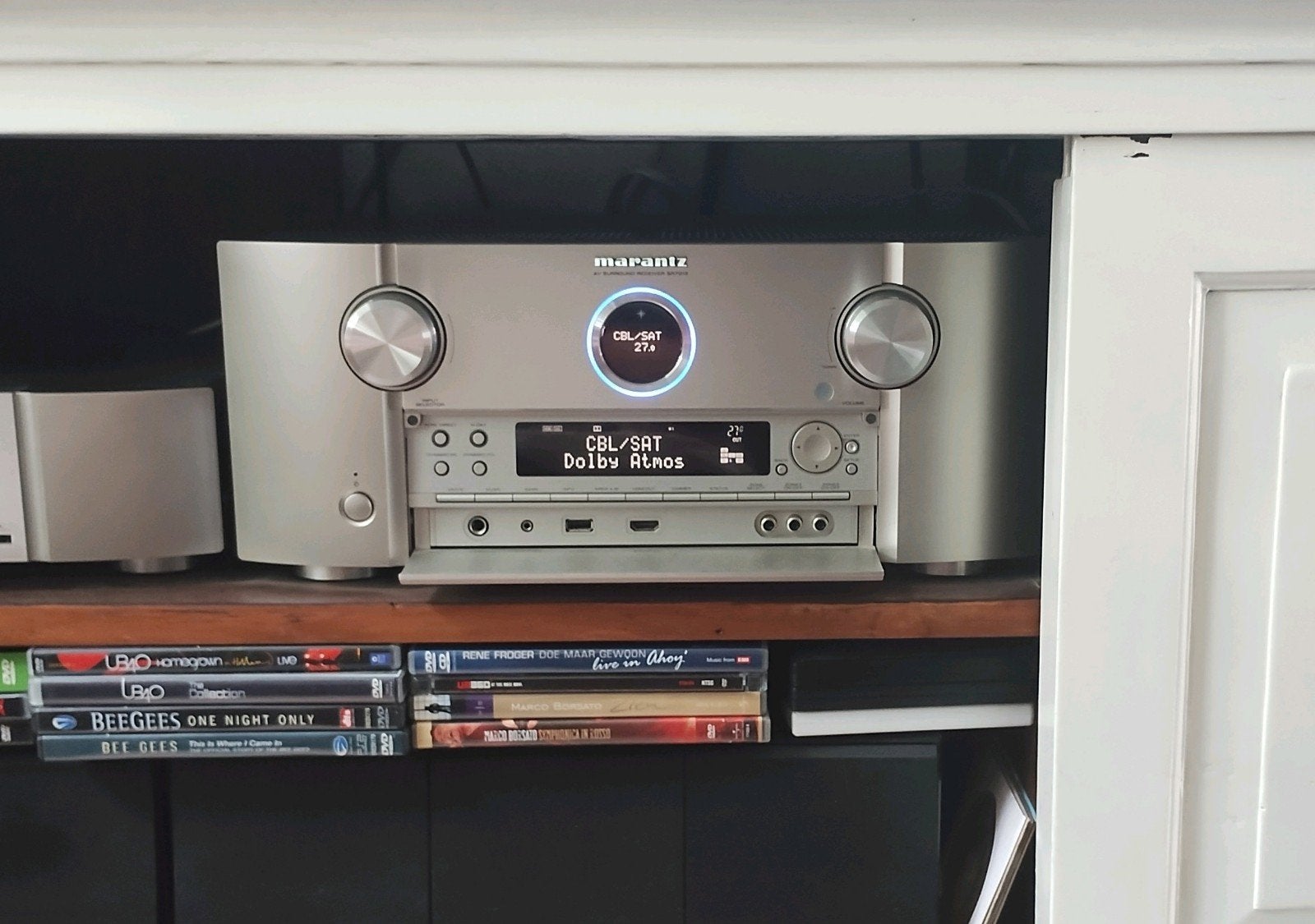 Foto 3 van Marantz SR7013 Atmos 4K Spotify phono + BluRay Kef C5 boxen