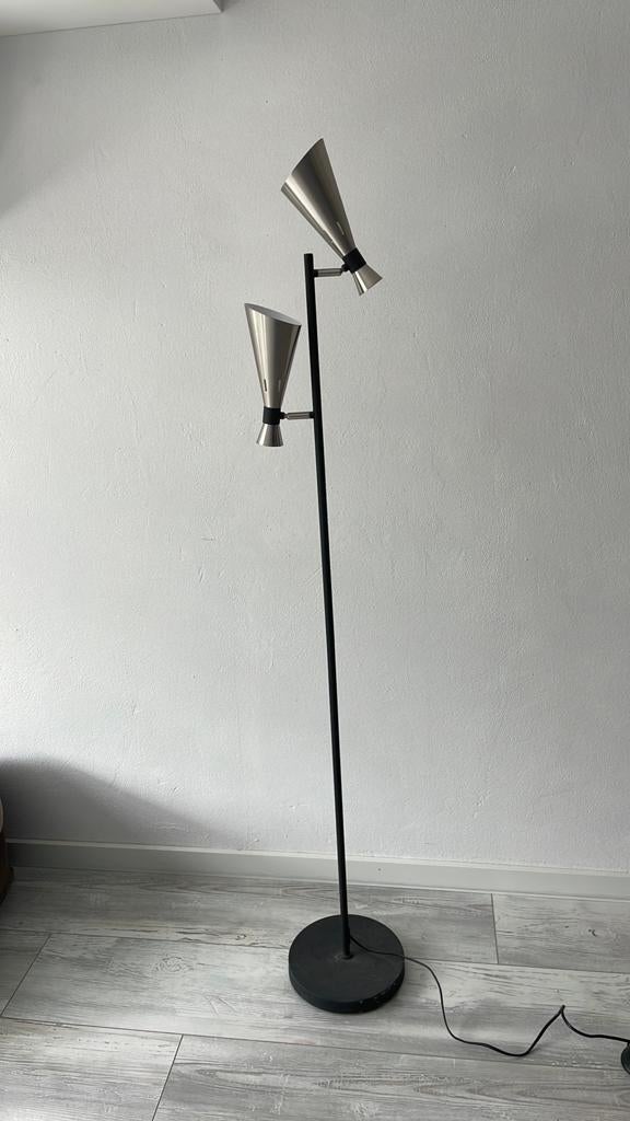 Sta lamp zilver met mat zwart, Huis en Inrichting, Ophalen, Gebruikt, Metaal, 100 tot 150 cm