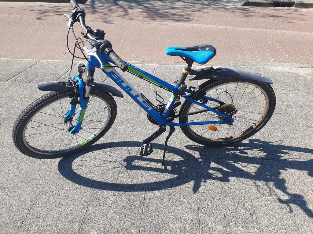 Bulls Tokee kinderfiets 24 inch (zonder ketting), Fietsen en Brommers, Fietsen | Jongens, Ophalen, Bulls, Versnellingen, Gebruikt