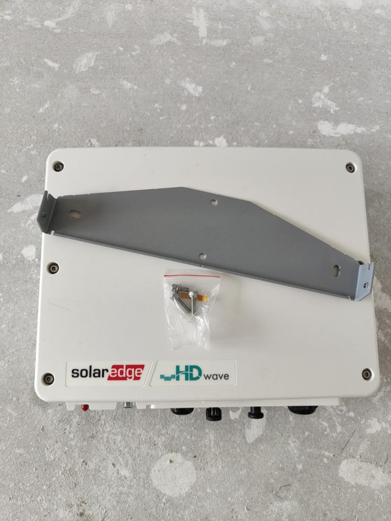 SolarEdge SE3500H 1-fase omvormer, Ophalen