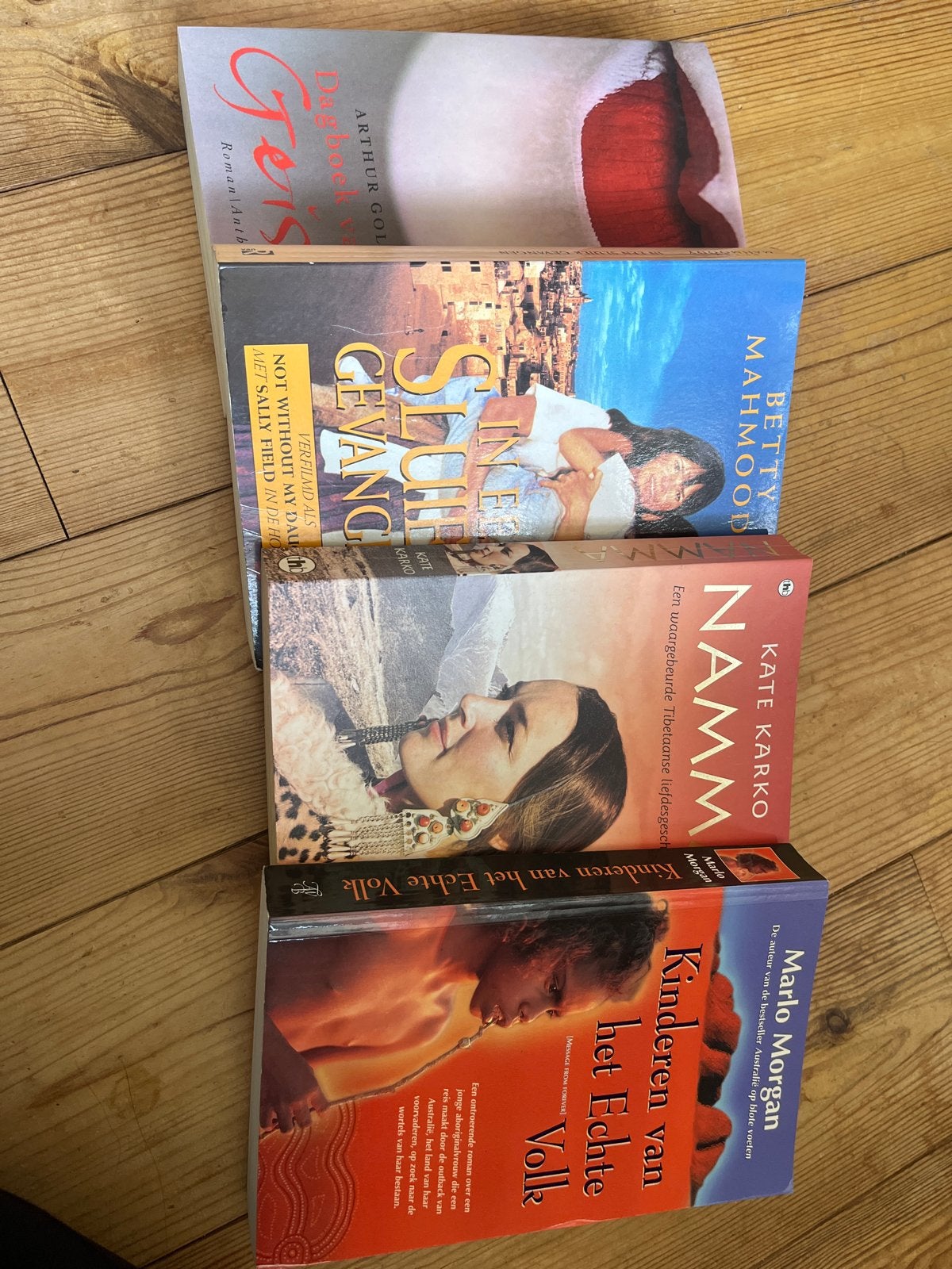 Boekenpakket: 4 romans, waaronder 'Niet zonder mijn dochter', Ophalen of Verzenden, Gelezen, Wereld overig