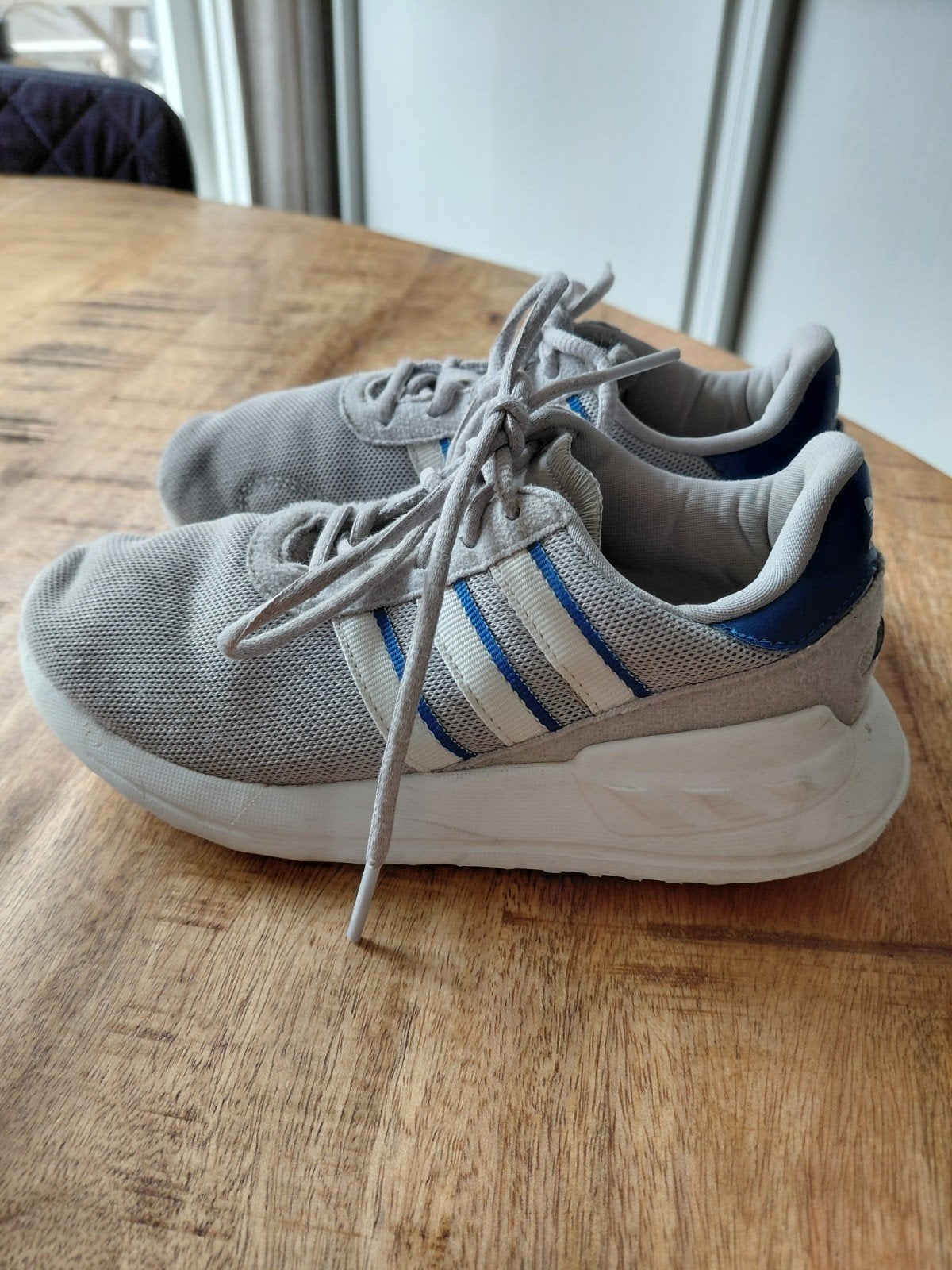 Adidas Lite Racer kinderschoenen - Maat 30.5, Kinderen en Baby's, Kinderkleding | Overige, Ophalen of Verzenden, Gebruikt, Adidas