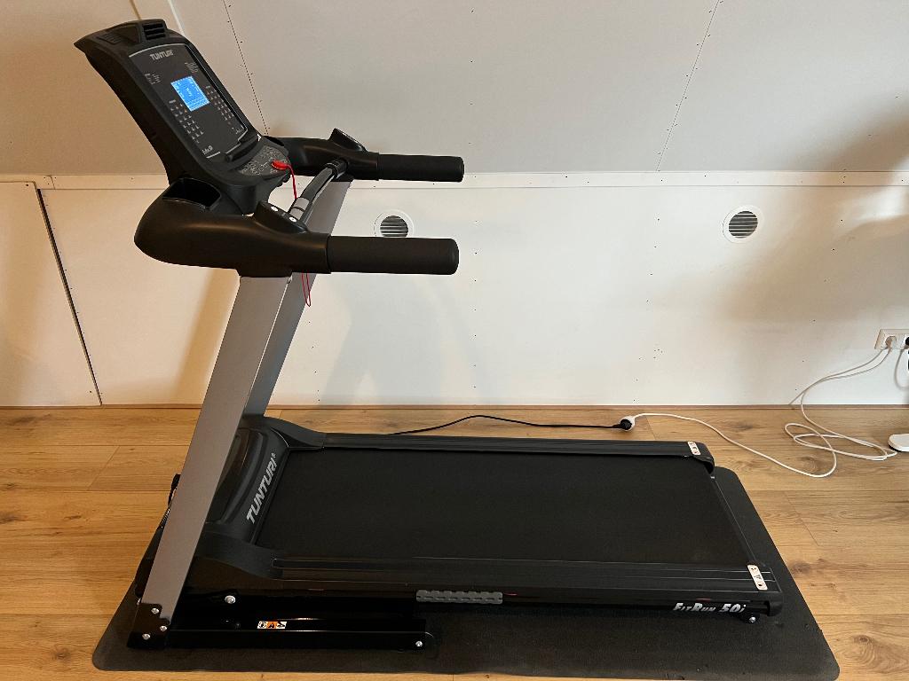 Tunturi FitRun 50i loopband + VirtuFit trainermat, Ophalen, Overige materialen, Zo goed als nieuw, Loopband