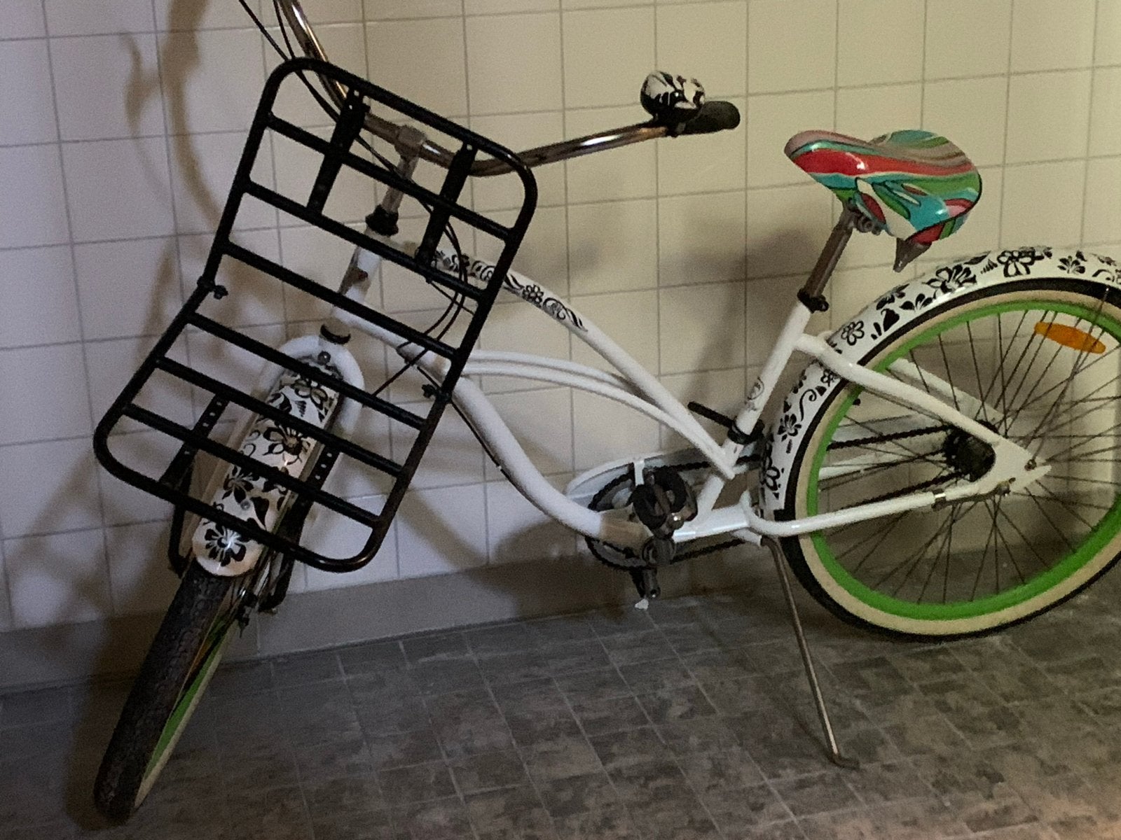 16 inch fiets met 3 versnellingen en voordrager, Fietsen en Brommers, Fietsen | Dames | Damesfietsen, Terugtraprem, Gebruikt, Versnellingen