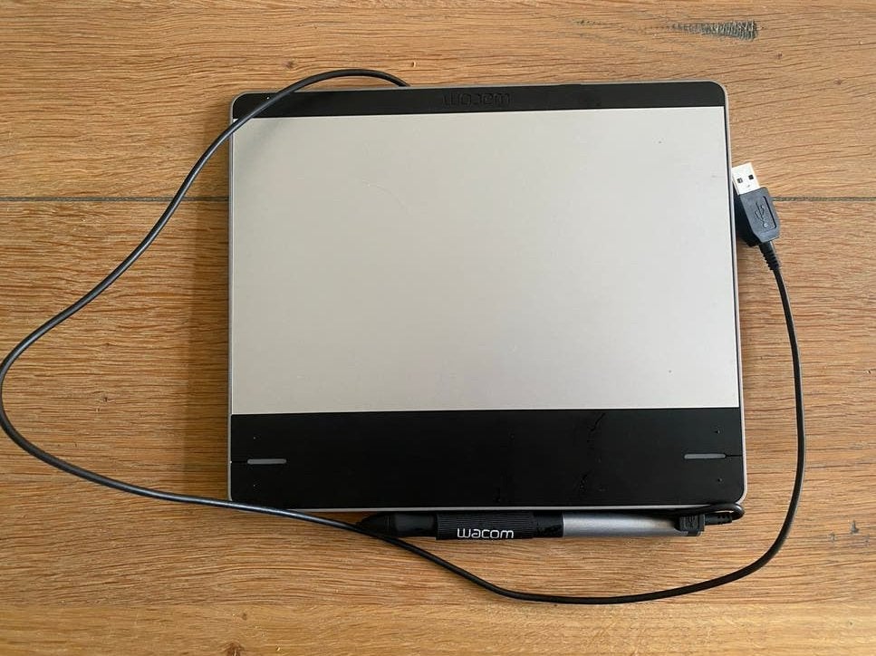 Wacom Intuos Pen Tablet CTL-480 met installatie-CD, Ophalen of Verzenden, Gebruikt