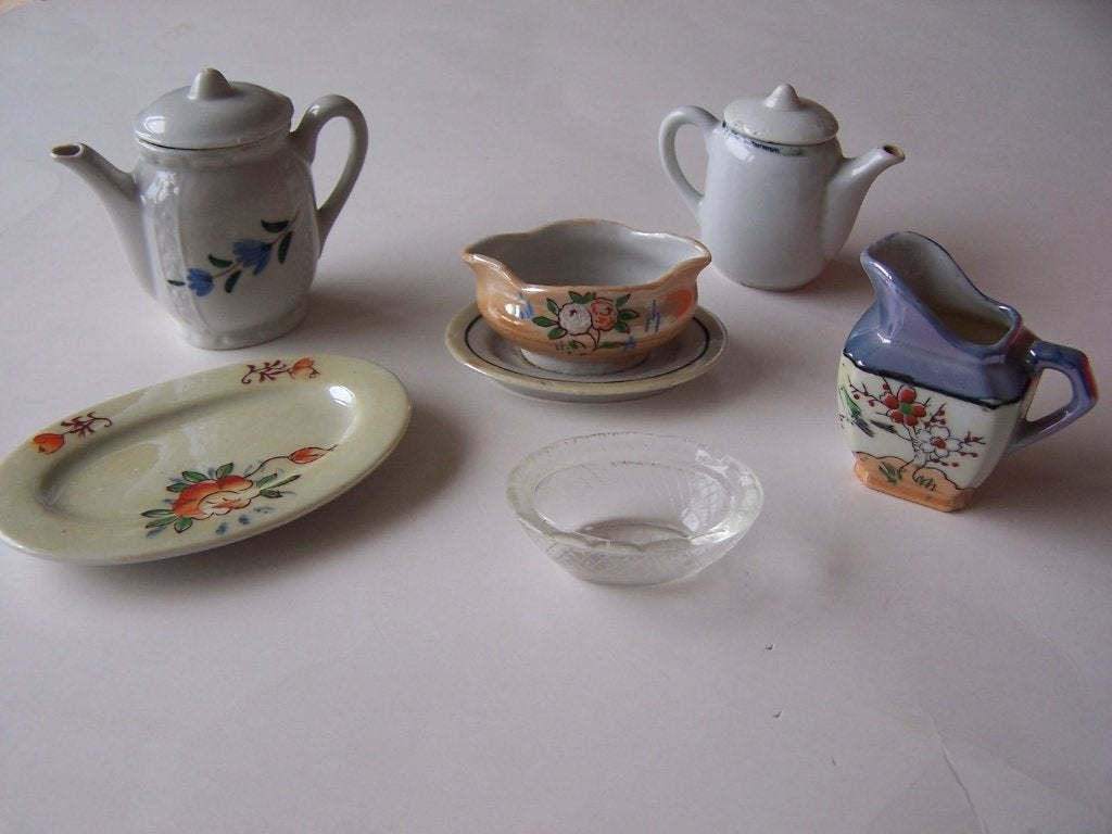 Oude poppenservies onderdelen, Ophalen of Verzenden