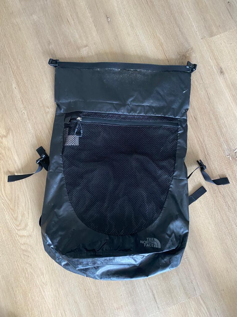 The North Face Waterproof Daypack rugzak, Sport en Fitness, Bergsport en Wandelen, Ophalen of Verzenden, Zo goed als nieuw