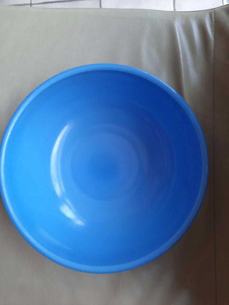 BLAUWE COLOPAL SCHAAL  GESIGNEERD MET CL., Antiek en Kunst, Ophalen of Verzenden