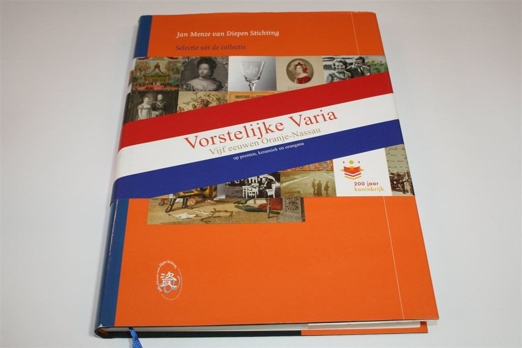 Collectie Oranje-Nassau van de Fraeylemaborg — Prachtboek, Ophalen of Verzenden, Zo goed als nieuw