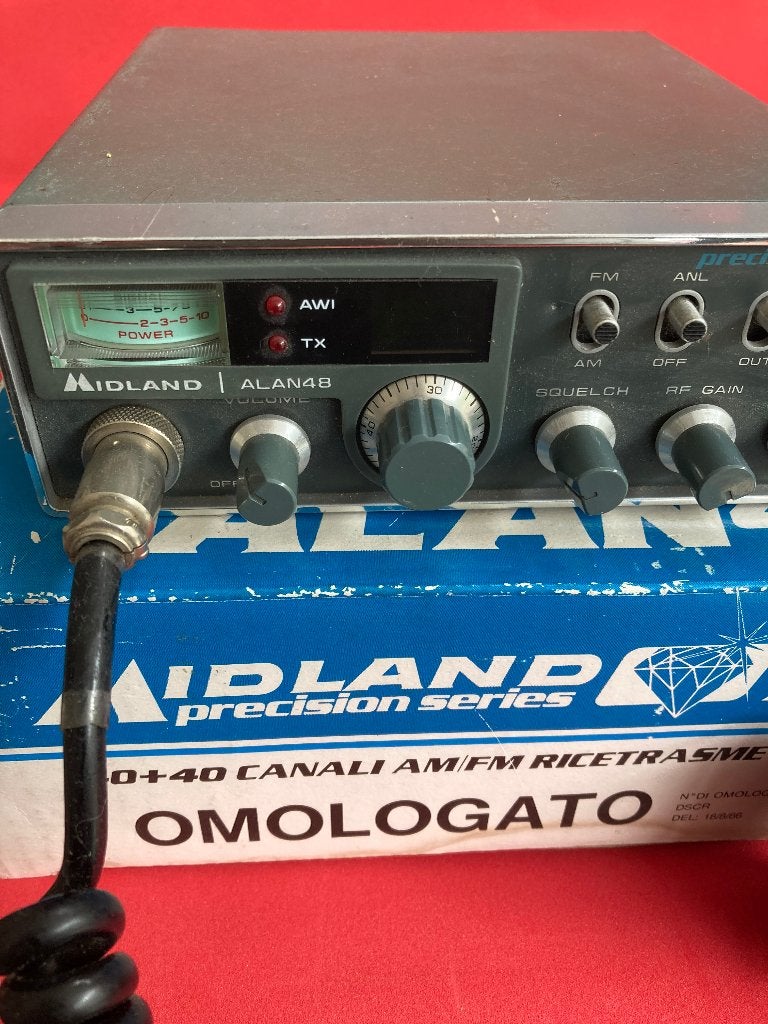 27 mc midland 48 precision series 40kan 4 watt, Telecommunicatie, Zenders en Ontvangers, Ophalen of Verzenden, Zo goed als nieuw