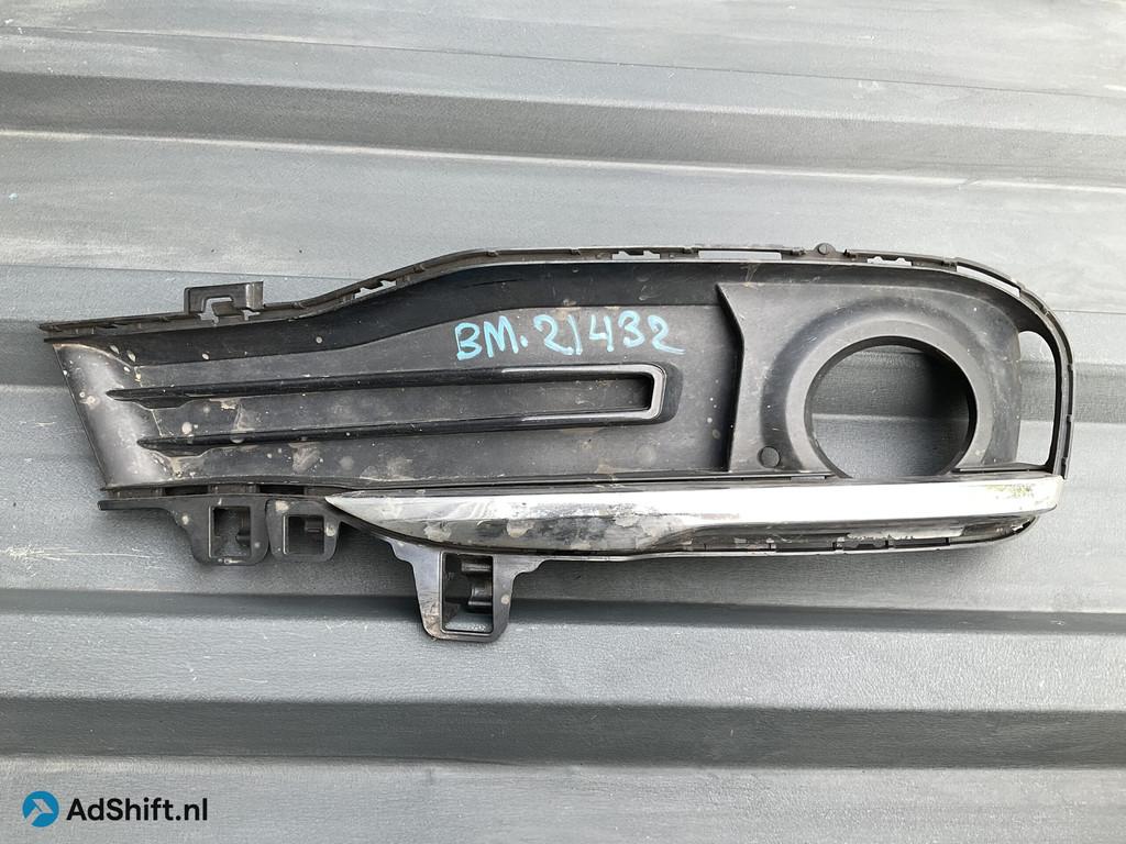 Bumper Grill BMW 3 F30 51117396858 Mistlamp Rooster Rechts B