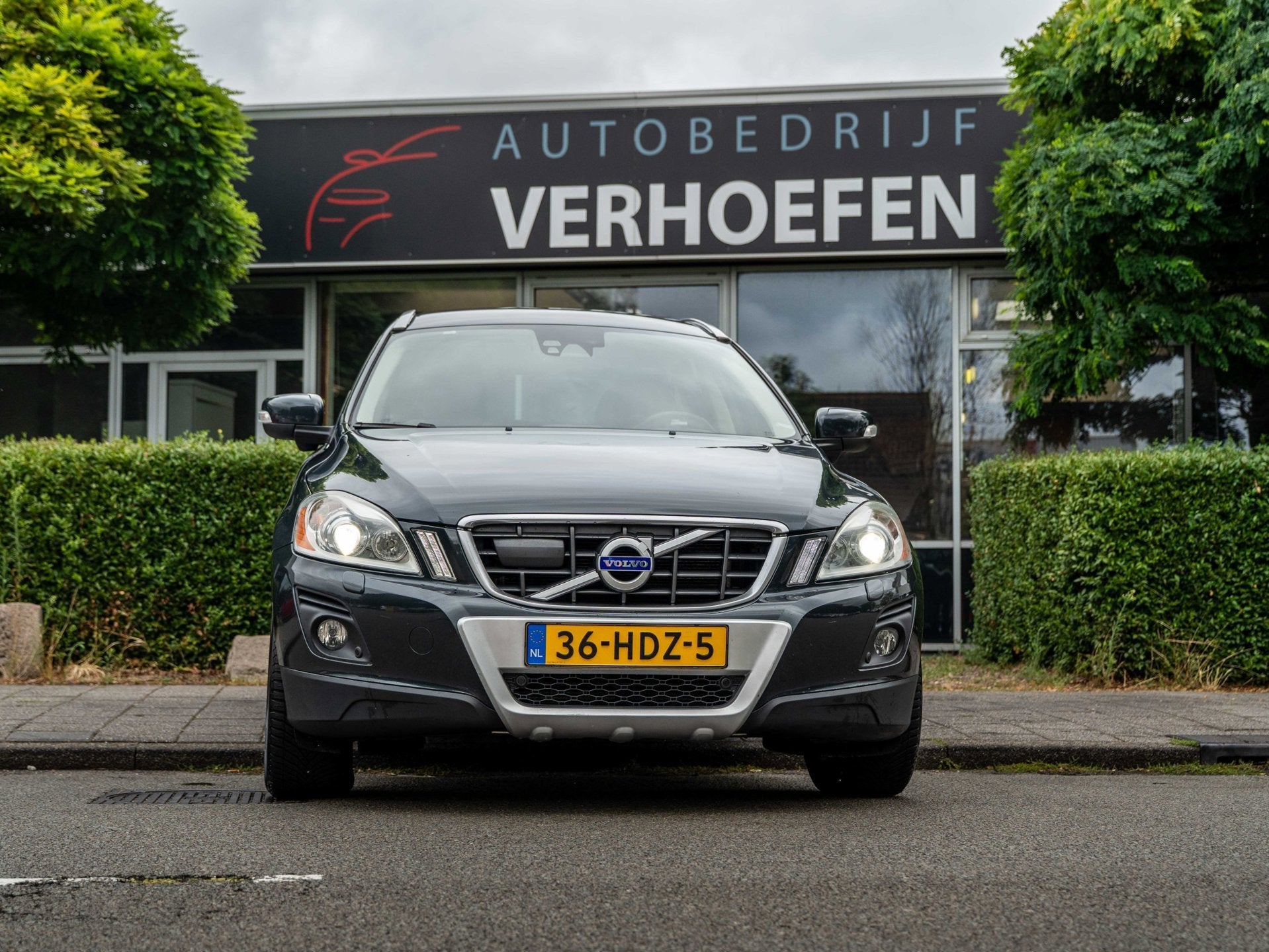 Volvo XC60 3.0 T6 AWD Summum | AUTOMAAT | FULL OPTION | PARK, Auto's, Automaat, Dealer onderhouden, Gebruikt, 2953 cc