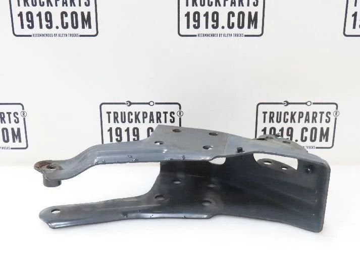 Volvo 21171968 |  Steun cabinevergrendeling Re., Ophalen, Gebruikt