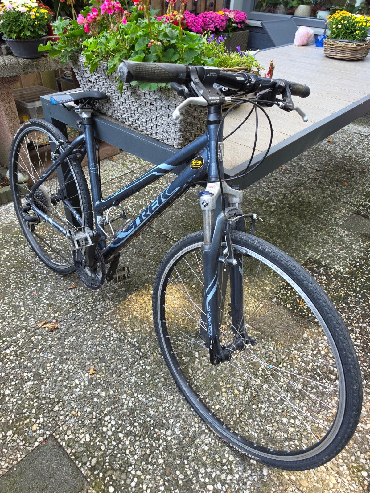Trek 7300 sportieve fiets, Fietsen en Brommers, Fietsen | Dames | Sportfietsen en Toerfietsen, 28 inch, Gebruikt, Velgrem, Ophalen