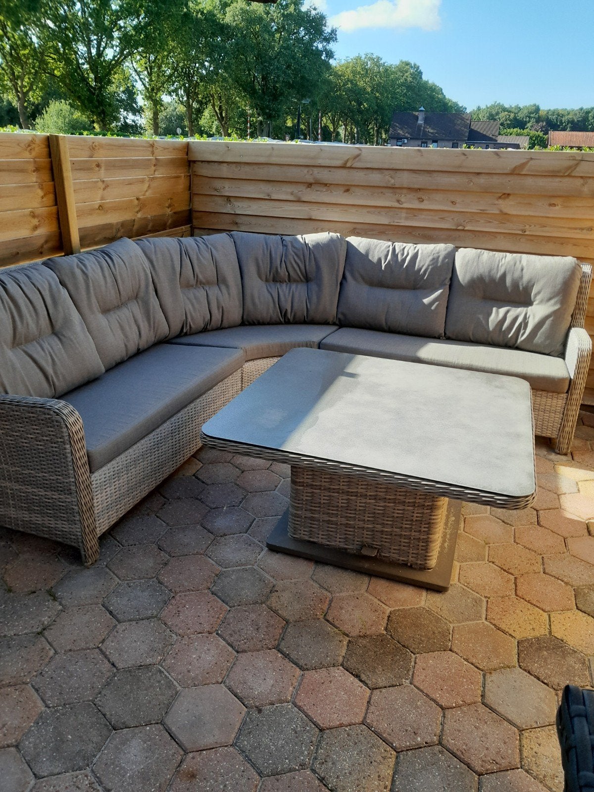 Hele mooie tuinzet zgan plus parasol en opberg boxVanwege ve, Tuin en Terras, Ophalen, 6 zitplaatsen, Aluminium, Zo goed als nieuw