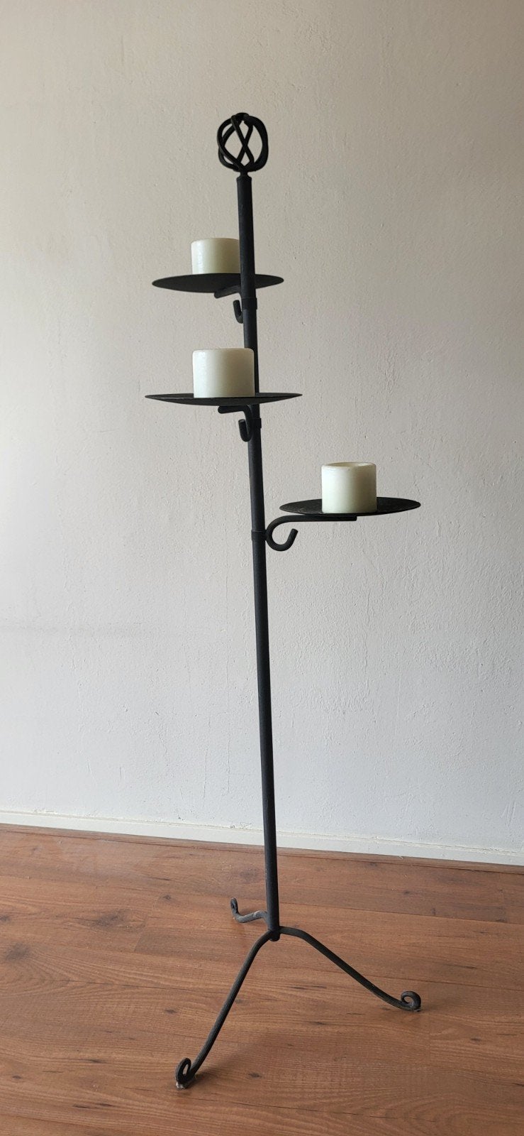 Gietijzeren kaarsenhouder voor 3 kaarsen, 135 cm hoog, Huis en Inrichting, Ophalen, Metaal, Kandelaar, 135 cm