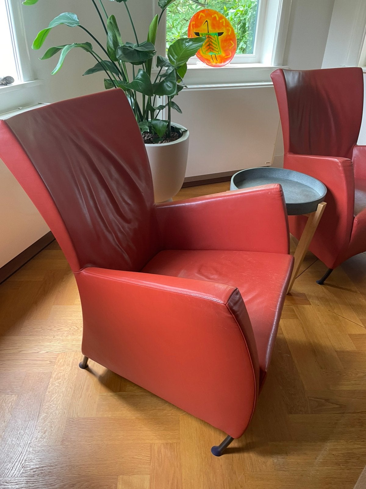 Montis Windy fauteuil in tomatenrood leer, Ophalen, Gebruikt, Leer, 50 tot 75 cm