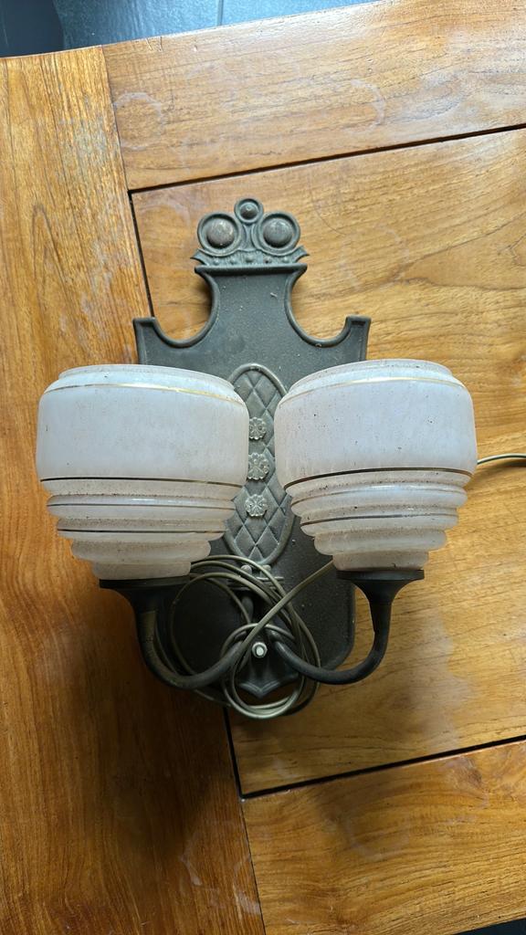 Lamp voor aan een wand, antiek, Ophalen