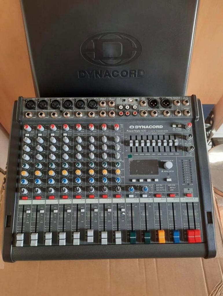 Dynacord 600-3 Powermate 2 x 1000 walt, Ophalen of Verzenden, Nieuw, 10 tot 20 kanalen, Microfooningang