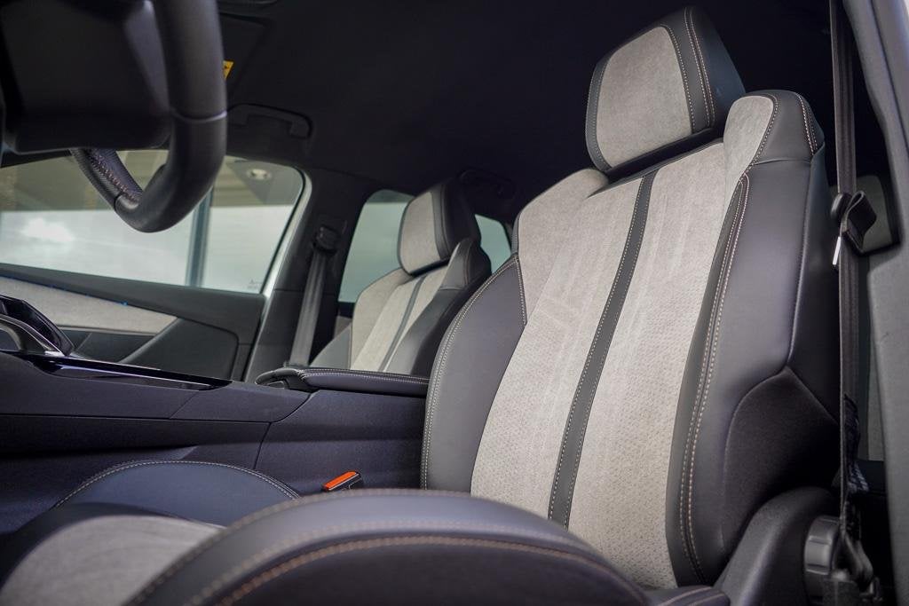 Peugeot 3008 1.6 HYbrid4 300 GT / Dode Hoek / Zwart Dak / Pa, Euro 6, 4 cilinders, Plug-in hybride, Vierwielaandrijving
