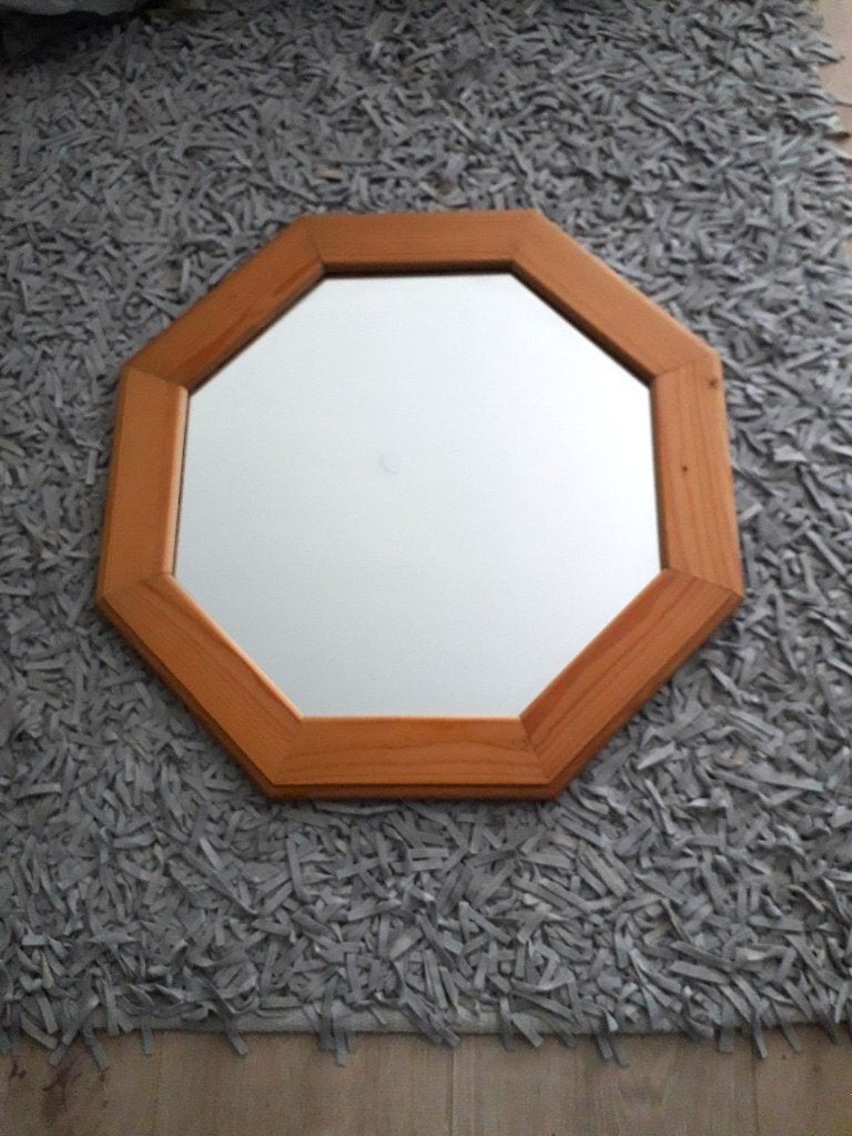 vintage kwaliteits spiegel 48cm grenenhout met nerf, Antiek en Kunst, Ophalen