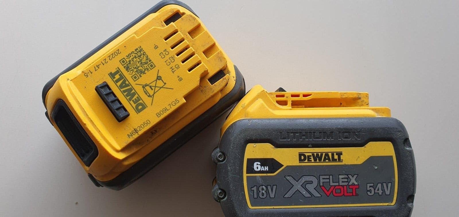 2x DeWALT accu 18V  6.0Ah  54V, Ophalen of Verzenden, Gebruikt