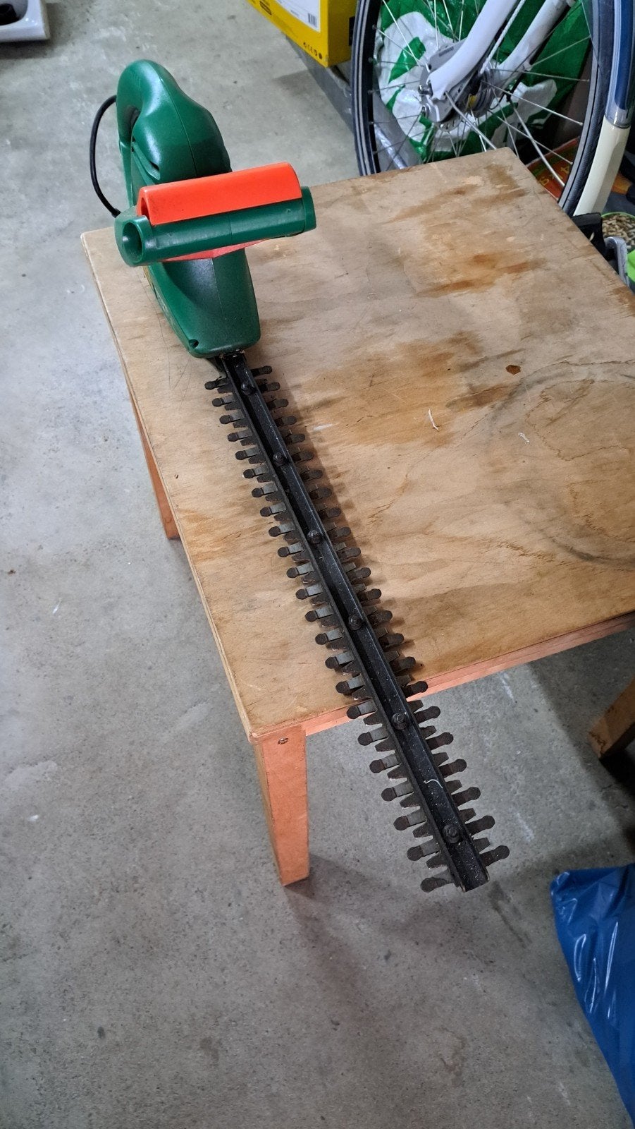 Black & Decker GT250 heggenschaar 41cm, Ophalen, Gebruikt, Elektrisch, Black & Decker