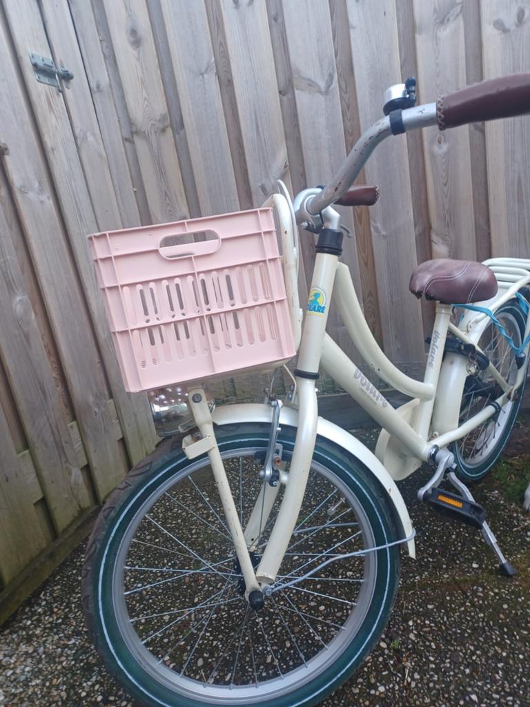 Volare meisjes fiets 20 inch, Fietsen en Brommers, Overige merken, Terugtraprem, Ophalen of Verzenden, Zo goed als nieuw