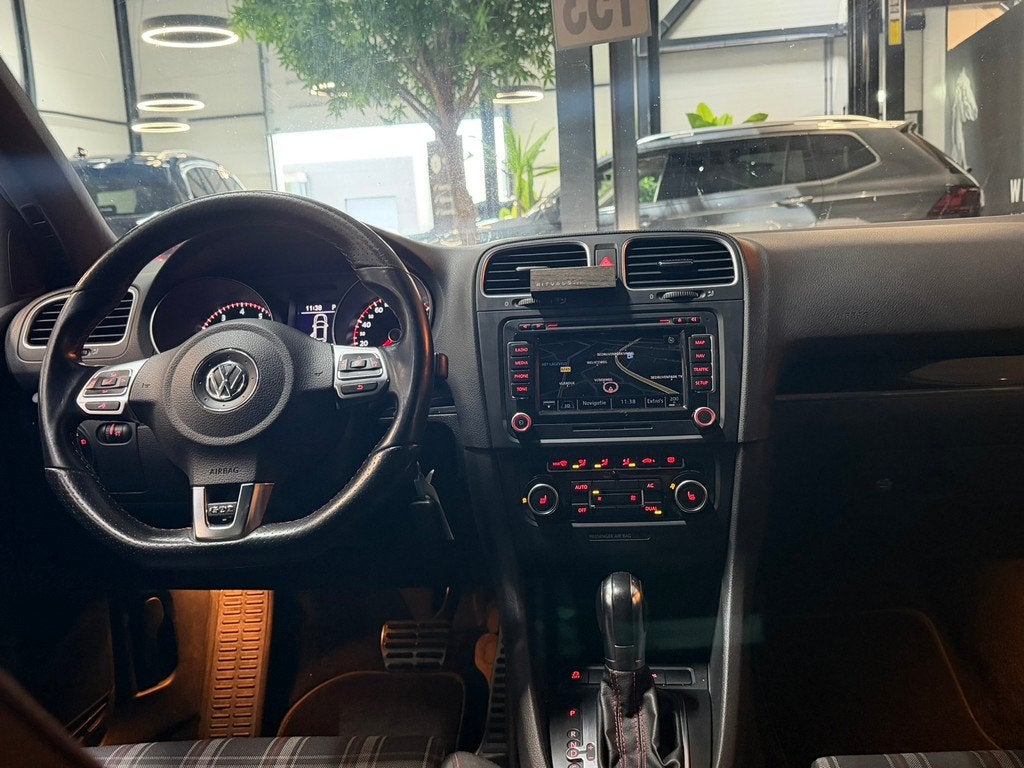 Volkswagen Golf 2.0 GTI Edition|NAP|NL-auto|19" Zwarte Velge, Auto's, Euro 5, Stof, Gebruikt, 4 cilinders