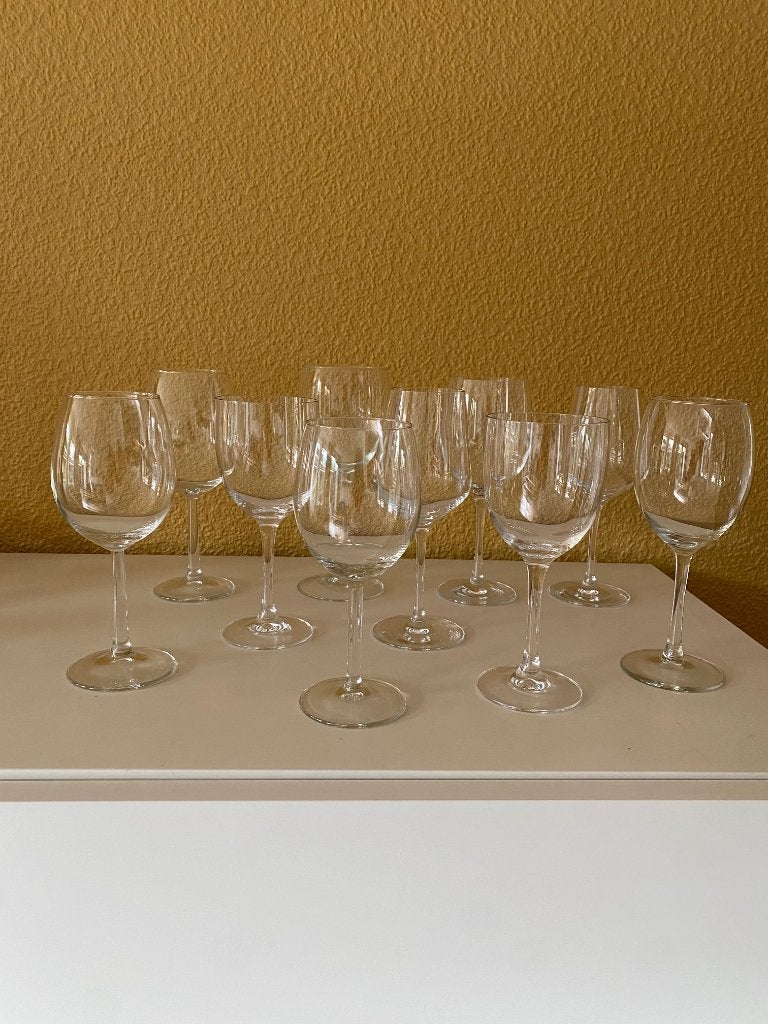 Set van 10 wijnglazen, ongeveer dezelfde maat, Huis en Inrichting, Ophalen, Glas of Glazen, Gebruikt, Glas