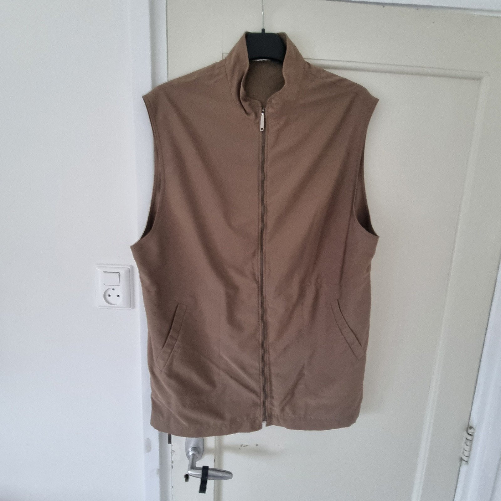 Olijfgroen jasje zonder mouwen/ bodywarmer. Van Setter lady, Ophalen of Verzenden, Zo goed als nieuw, Maat 42/44 (L), Groen