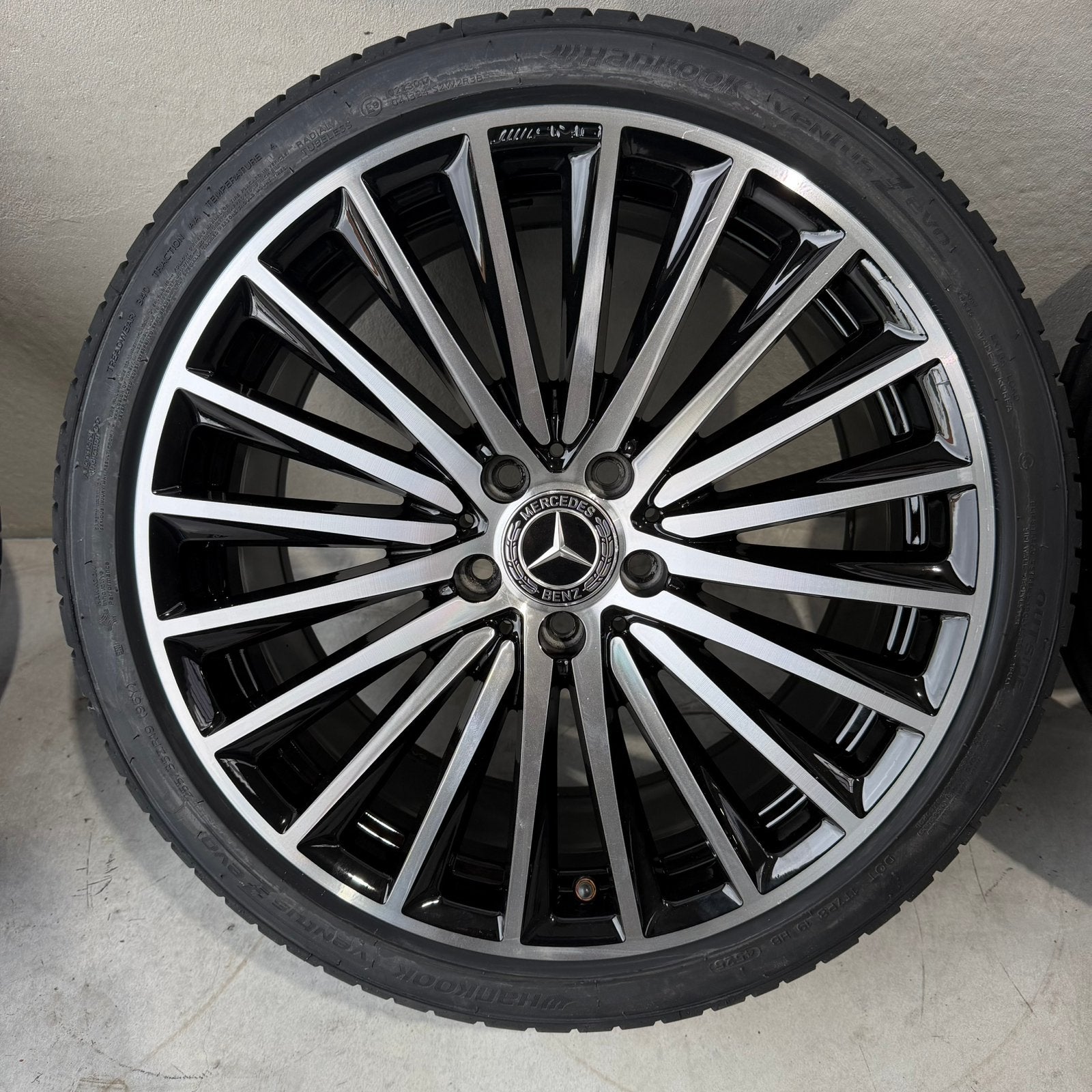 19 inch Origineel C klasse W206 velgen met nieuw banden, 19 inch, Vwlgen, Nieuw, Ophalen of Verzenden