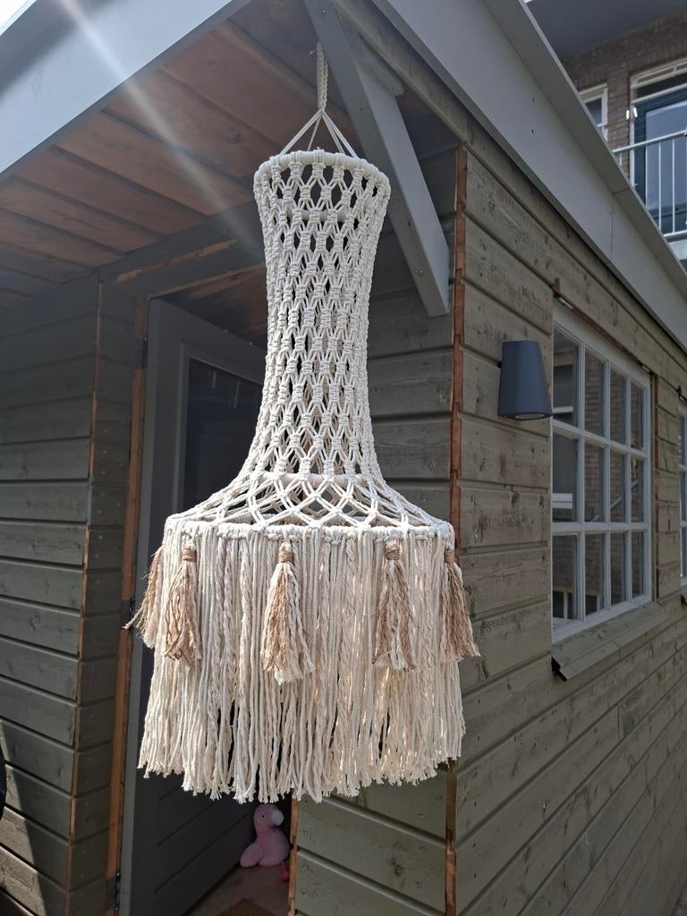 Nieuwe handgemaakte macrame lamp beige, Beige, Rond, Nieuw, Ophalen of Verzenden