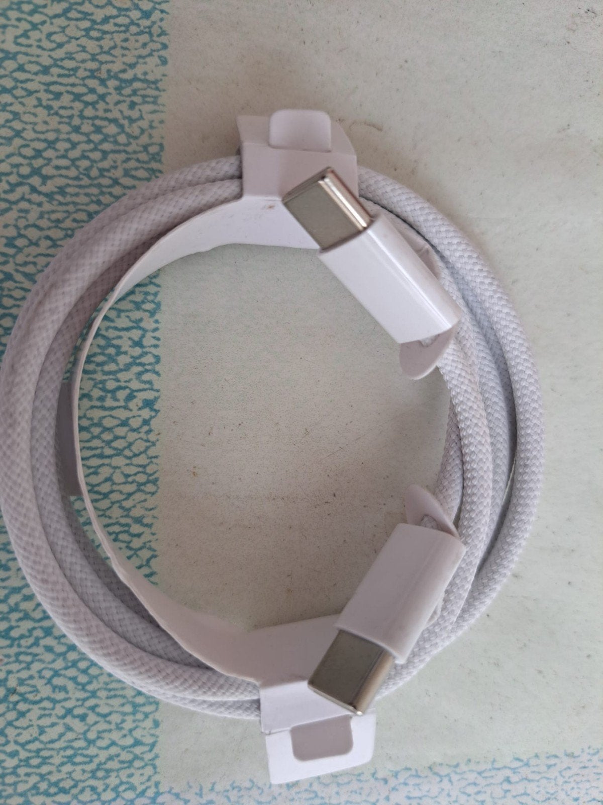 Nieuwe originele iphone USB-C 16,15 oplaadkabel, Telecommunicatie, Mobiele telefoons | Telefoon-opladers, Ophalen of Verzenden