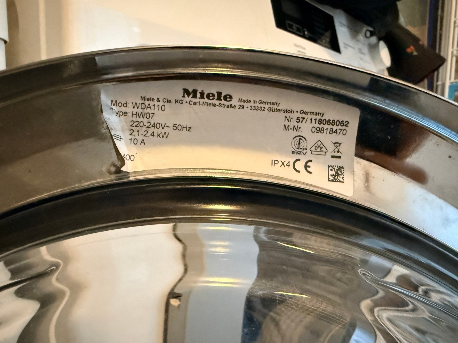 Foto 3 van *Miele W Classic WDA110*