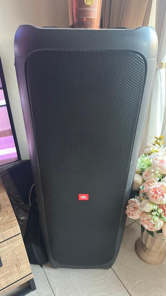 Zo goed als nieuw jbl extreem, Ophalen, Zo goed als nieuw, 120 watt of meer, JBL