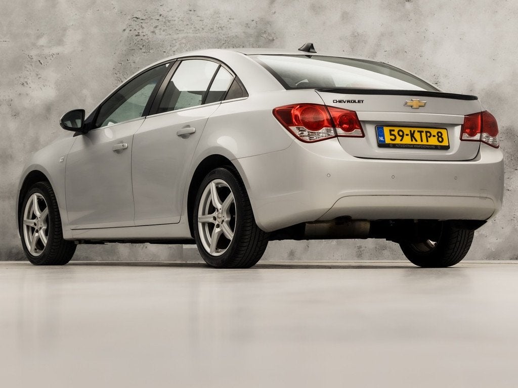 Chevrolet Cruze 1.8 LT Sport 141Pk (NAVIGATIE, CLIMATE, CRUI, Auto's, Chevrolet, Voorwielaandrijving, Gebruikt, Zwart, 4 cilinders
