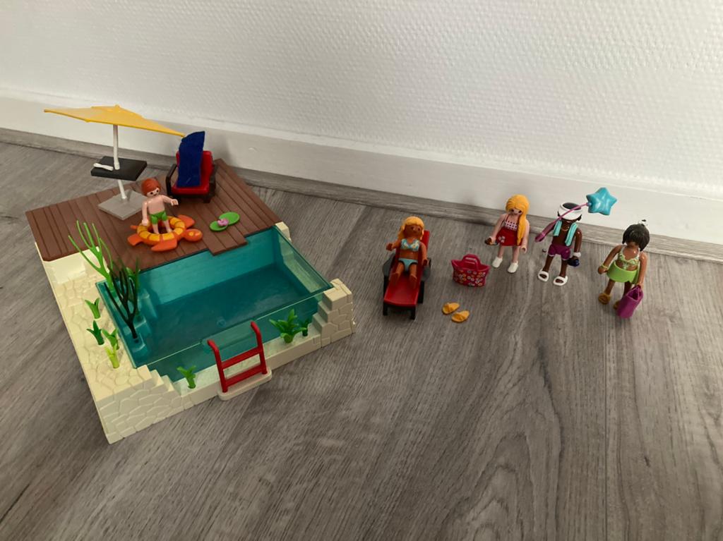 Playmobil city life 5575 zwembad met terras extra poppetjes, Ophalen of Verzenden, Zo goed als nieuw, Complete set