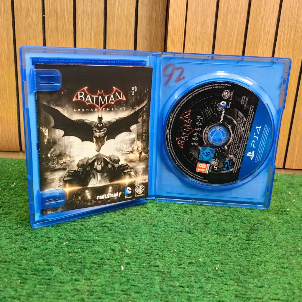 Batman Arkham Knight PS4 Game - In Nette Staat, Sony, Zo goed als nieuw, Support@sony.com, 1-7-1 Konan, Minato-ku
Tokyo 108-0075
Japan