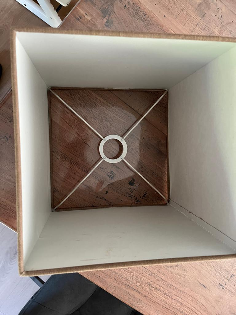 Vierkante lampenkap 25x25x25cm - Bruin/Beige, Huis en Inrichting, Lampen | Lampenkappen, Ophalen, Vierkant, Zo goed als nieuw