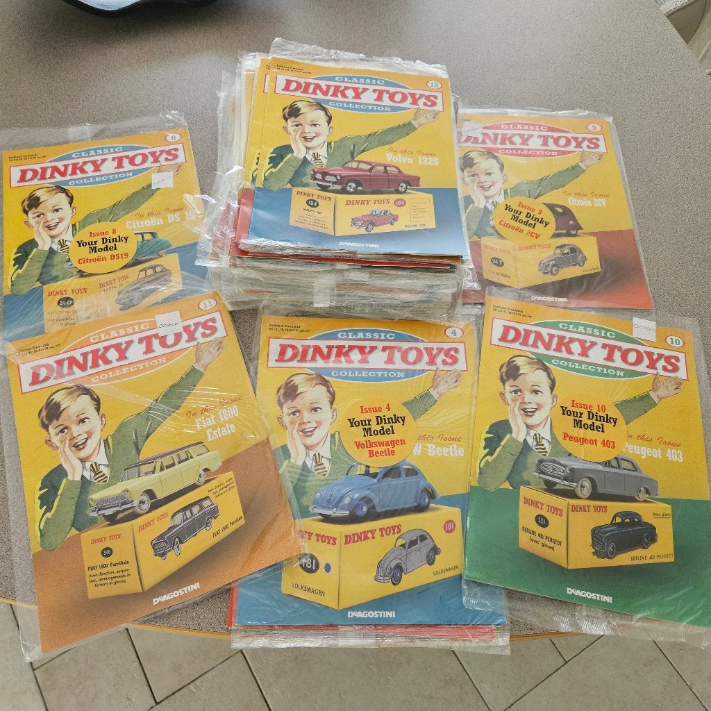CLASSIC DINKY TOYS COLLECTION MODELBESCHRIJVINGEN 50 stuks, Ophalen of Verzenden, Zo goed als nieuw, Auto, Dinky Toys