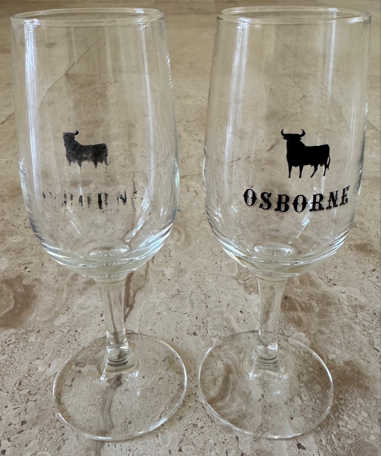 2 Osborne Sherry glazen 14,5 cm, Ophalen of Verzenden, Gebruikt, Borrel- of Shotglas