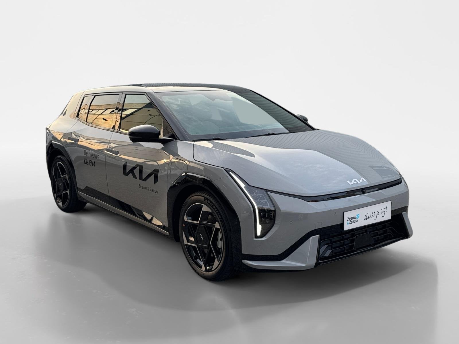 Kia EV4 Hatchback GT-PlusLine 81.4 kWh Meest luxe uitvoering, Auto's, 510 min, Zwart, 612 km, 33 min