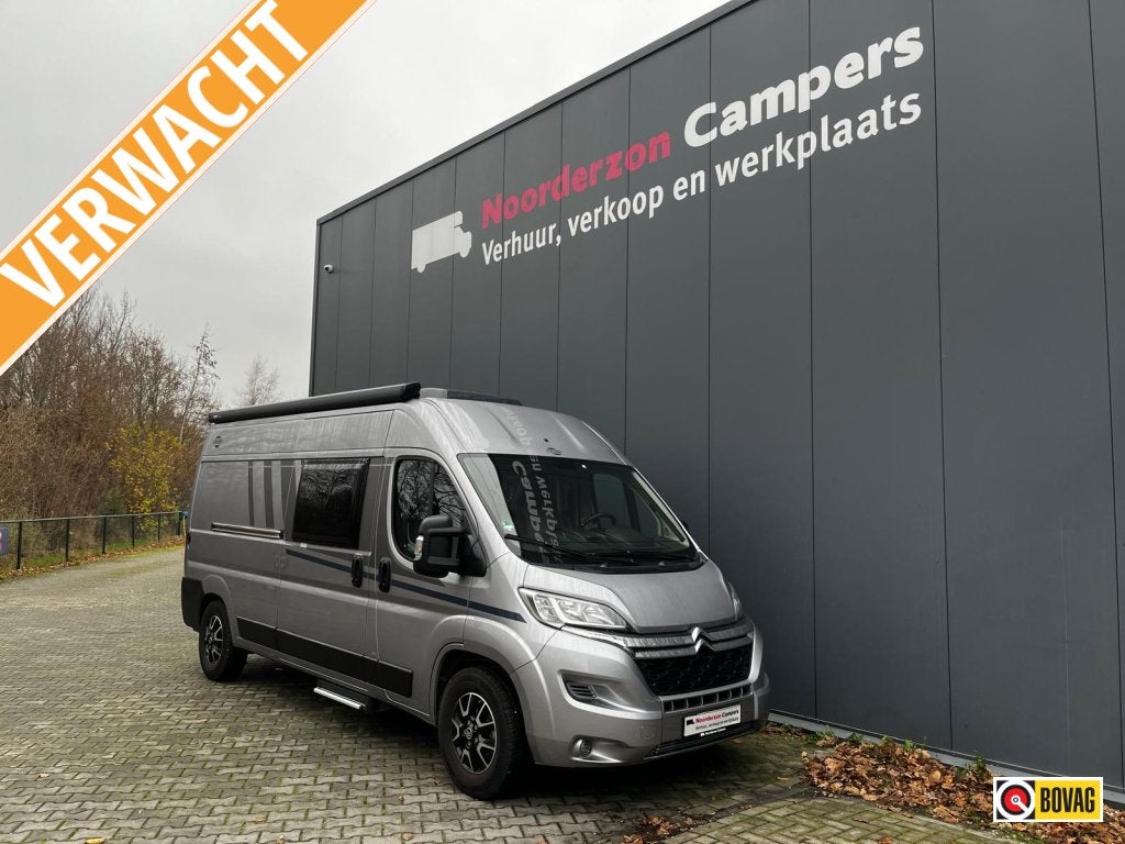 Carado Vlow 600 - 165pk - na huurseizoen 2026, Caravans en Kamperen, Ringverwarming, Tot en met 2, Bedrijf, Koelkast