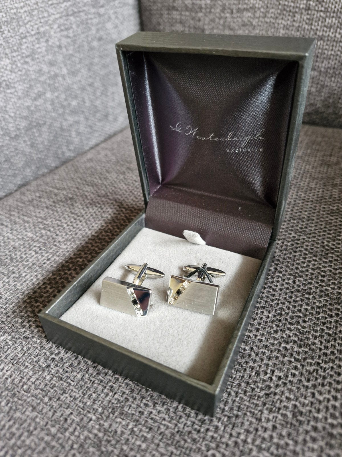 G.Westerleigh Manchetknopen zilver met strasssteentjes, Ophalen of Verzenden, Zo goed als nieuw, Overige materialen