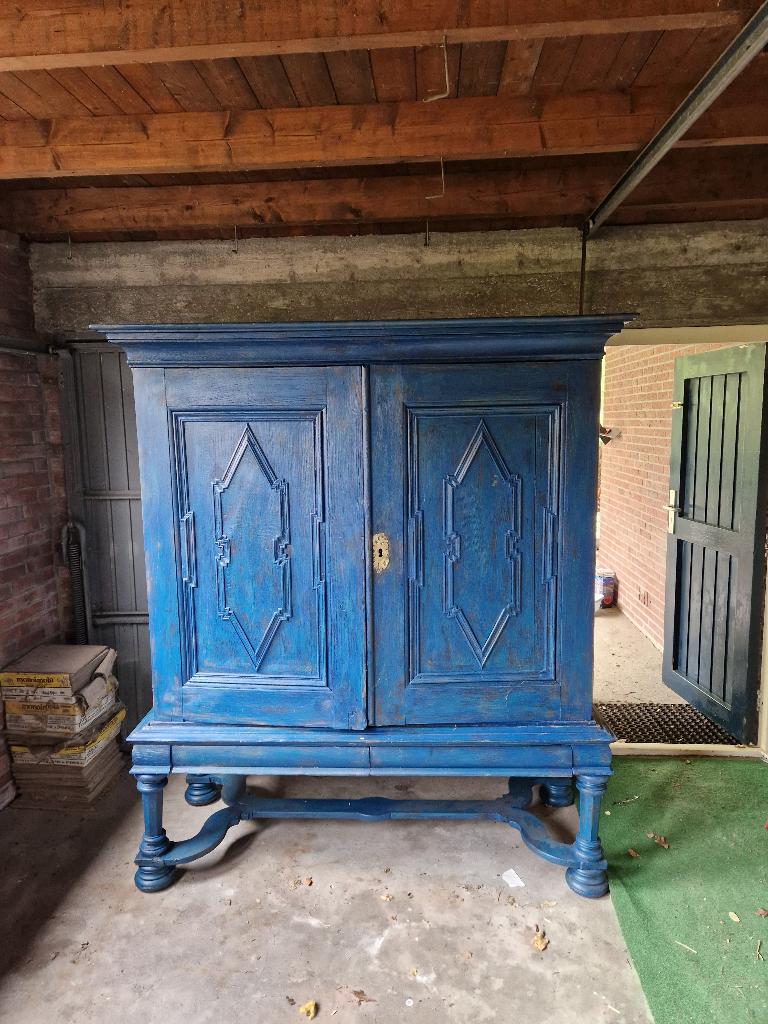 Antieke kast / kabinet - blauw geschilderd, Antiek en Kunst, Ophalen