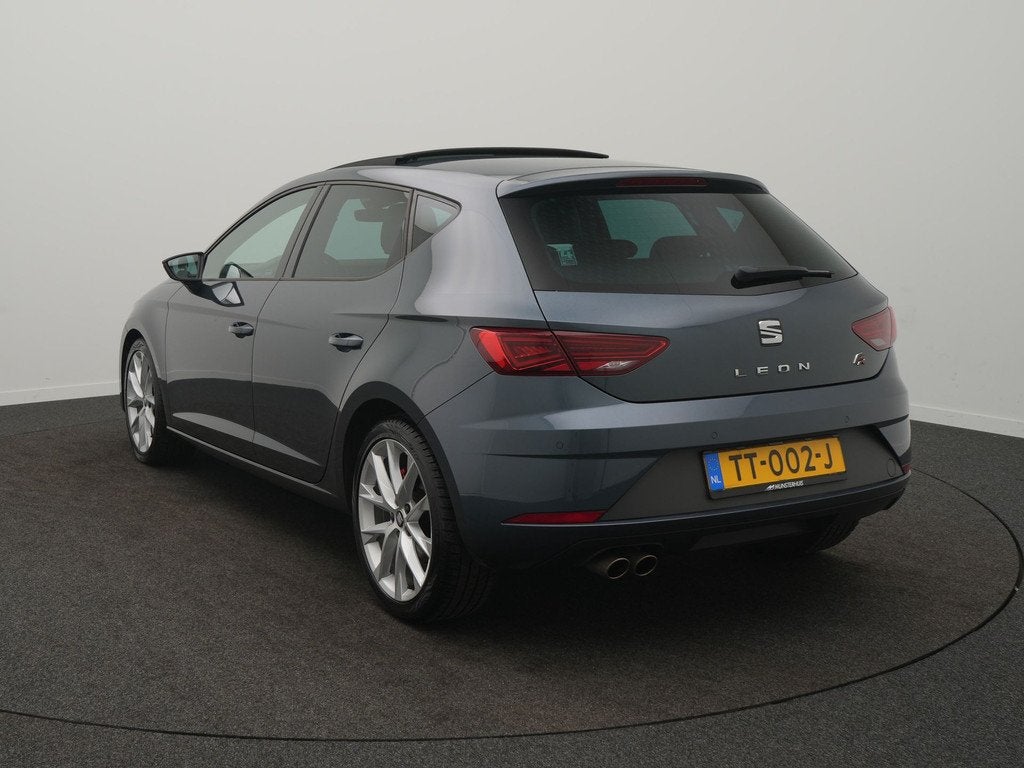 SEAT Leon 1.5 TSI FR Business Intense - RIJKLAARPRIJS - Auto, 12 maanden, 4 cilinders, 620 kg, Bedrijf