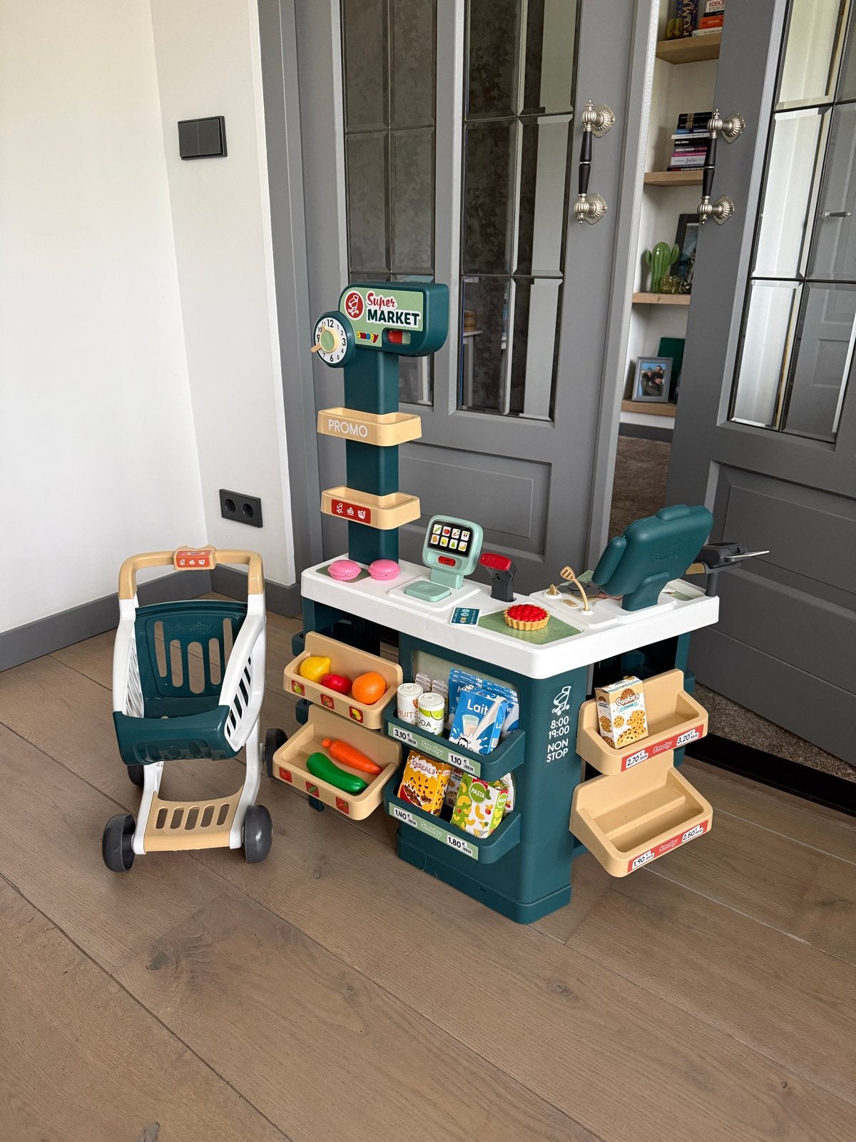 Smoby Supermarkt met Winkelwagentje en Accessoires, Ophalen, Zo goed als nieuw, Jongen of Meisje