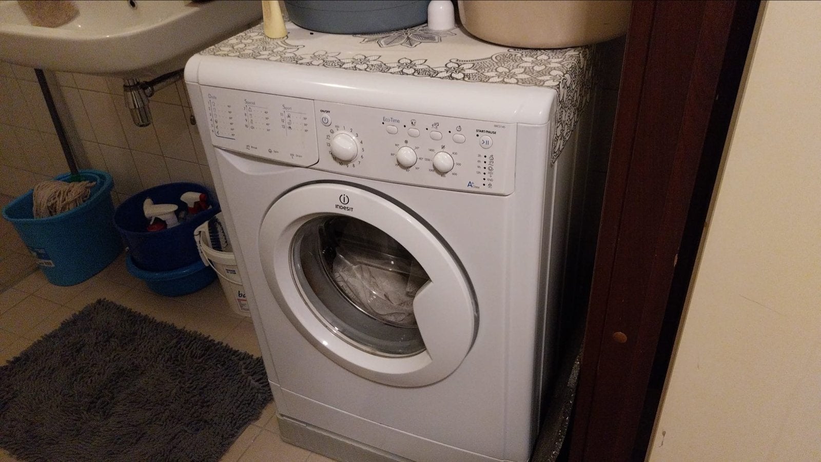 Indesit Wasmachine - Voorlader, 6 tot 8 kg, Ophalen of Verzenden, Voorlader, 85 tot 90 cm